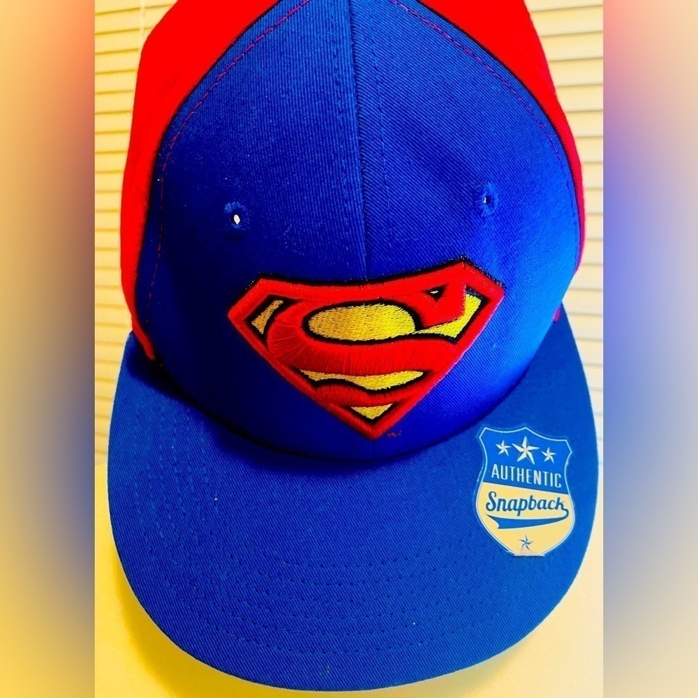 Orginial SnapBack Superman Baseball Hat in Pristine Condition